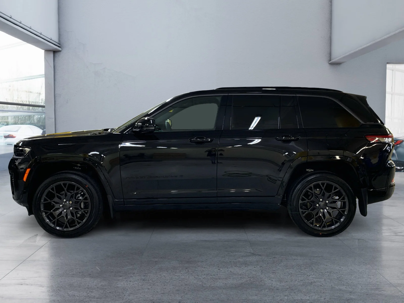 New 2026 Diamond Black Crystal Pearl Jeep Summit image 2