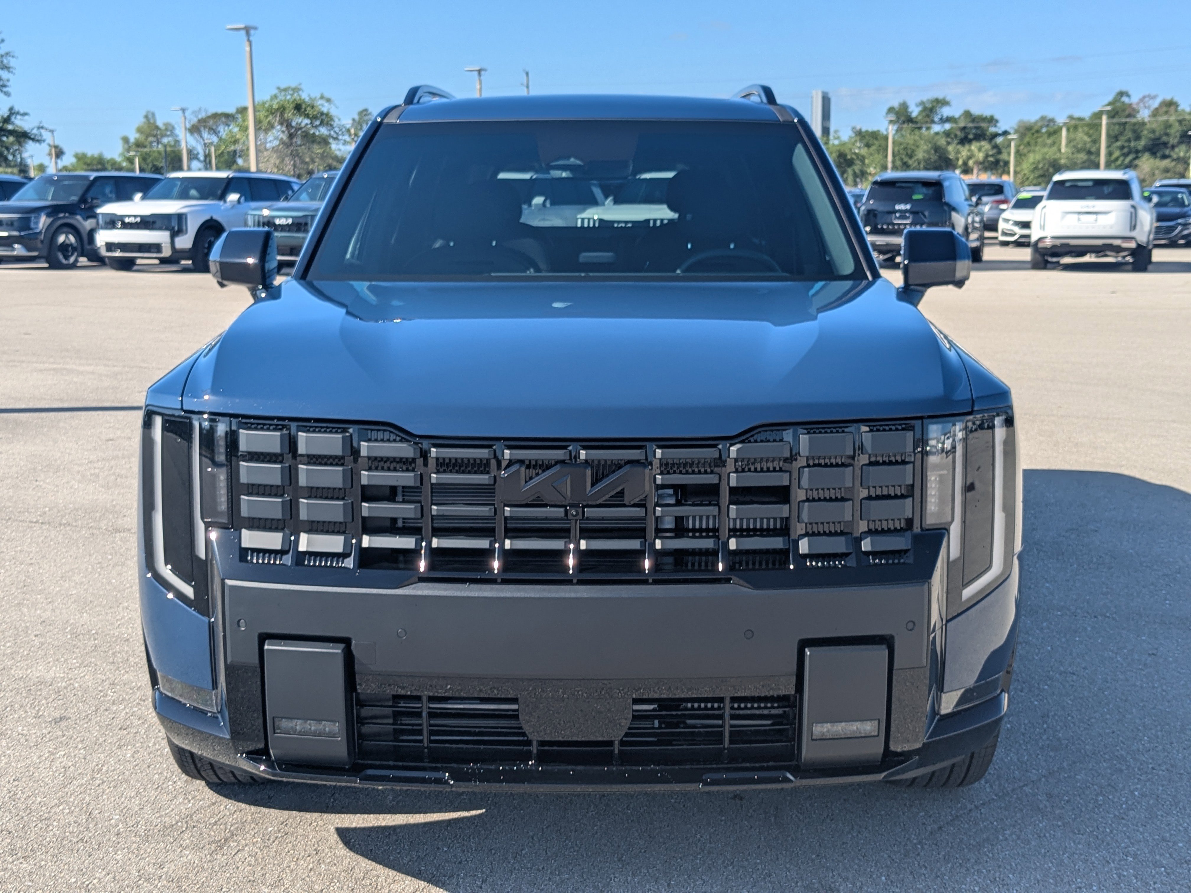 New 2027 Midnight Lake Blue Kia X-LINE SX image 3