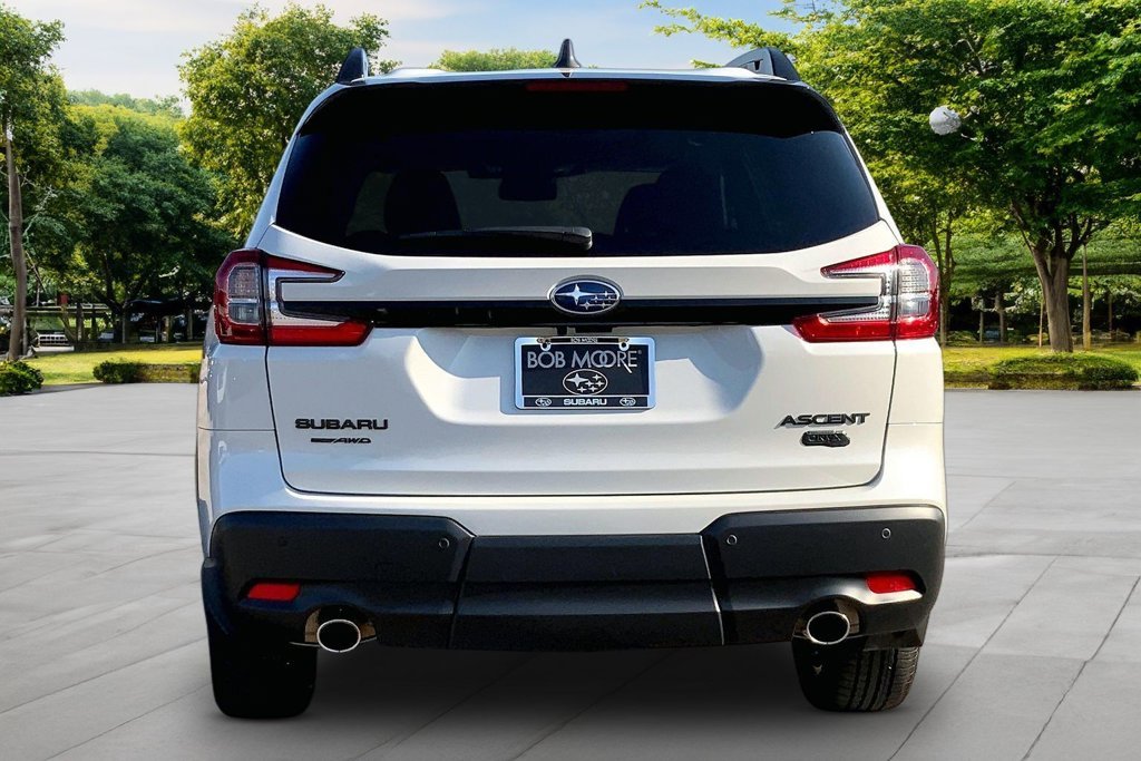 Used 2026 White Subaru Onyx Edition Touring image 5