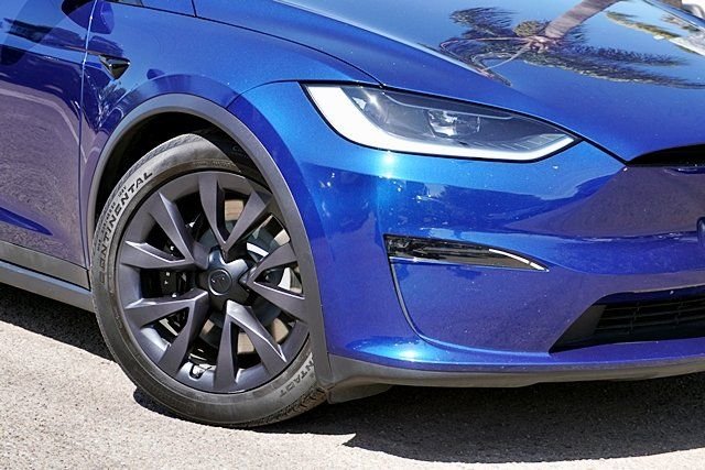 Used 2023 Blue Tesla Base image 3