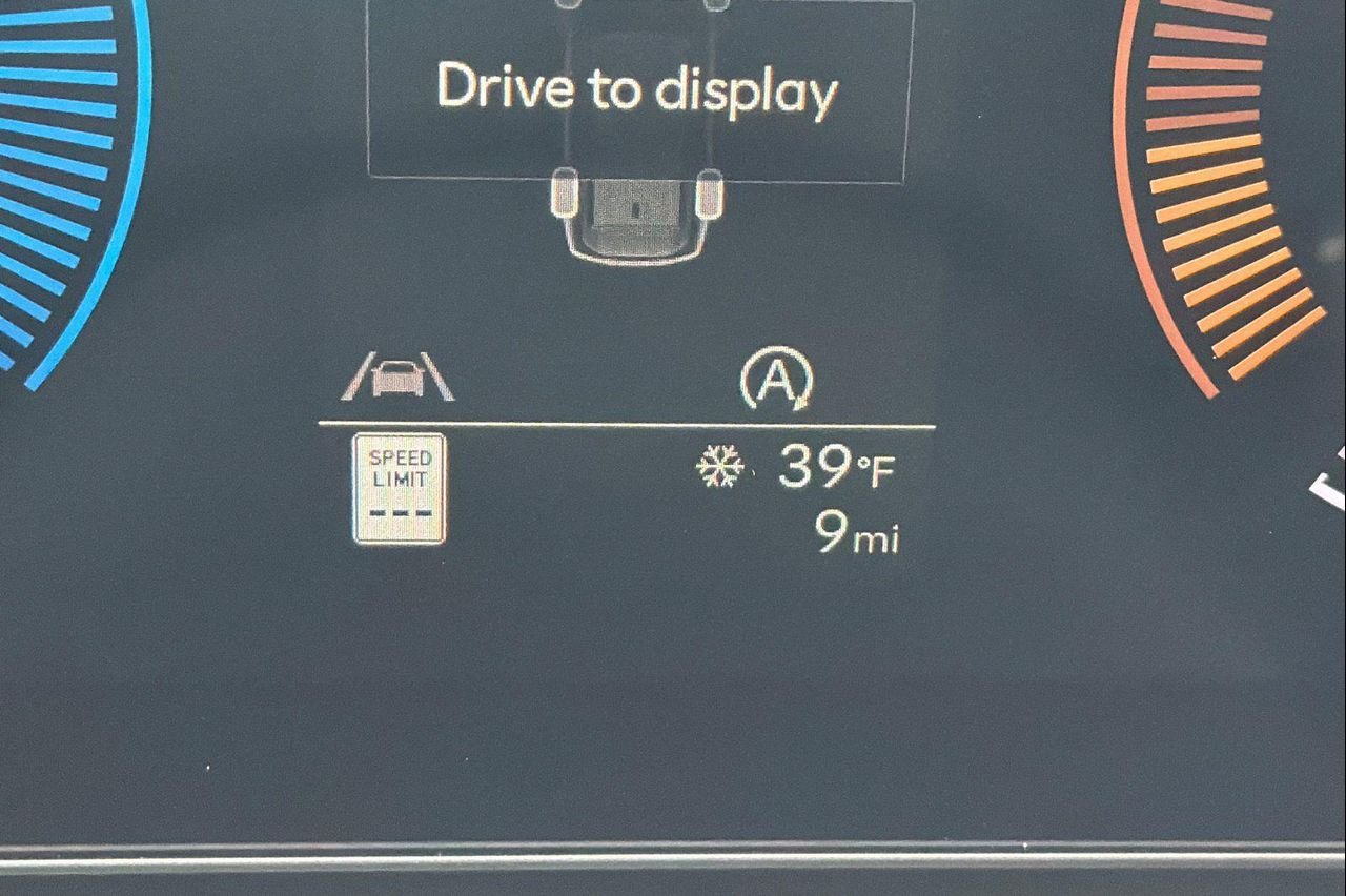 New 2026 Black Hyundai SE AWD image 37