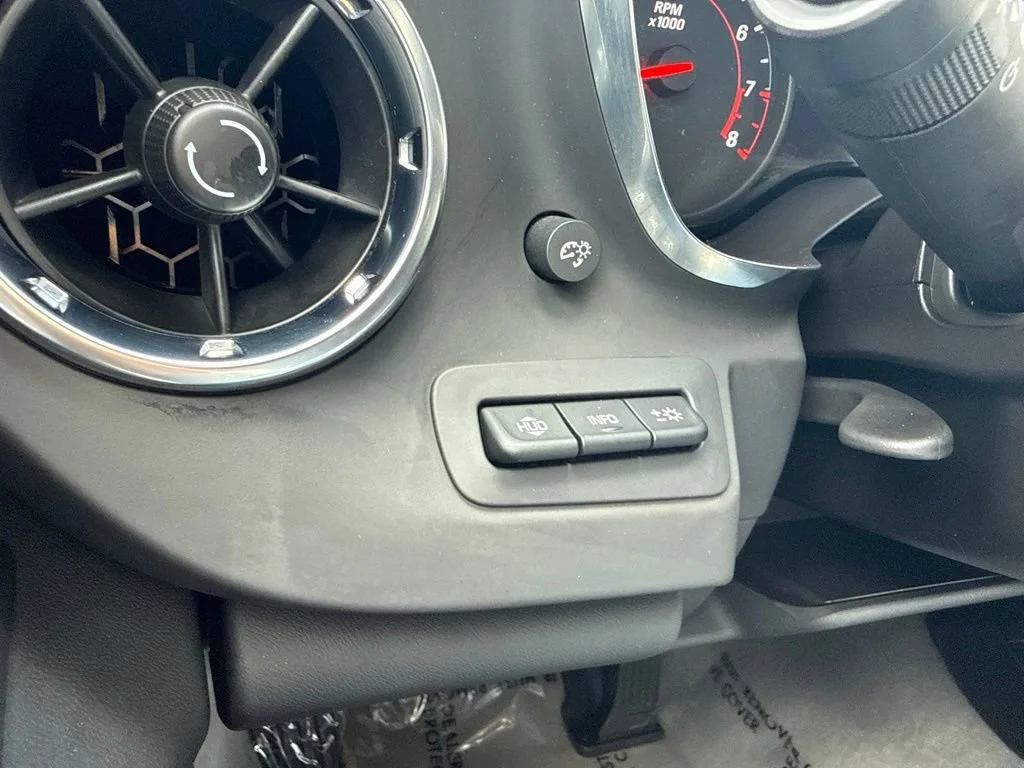 Used 2024 Sharkskin Metallic Chevrolet 3LT image 23
