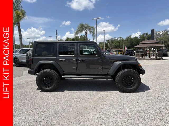New 2026 Granite Crystal Metallic Clear-Coat Exterior Paint Jeep Sport S image 3