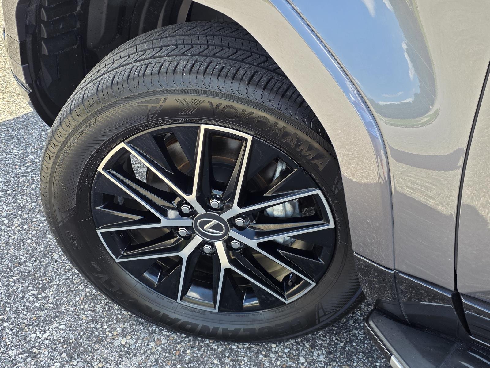 Certified Used 2024 Gray Pearl Lexus 550 Premium+ image 39