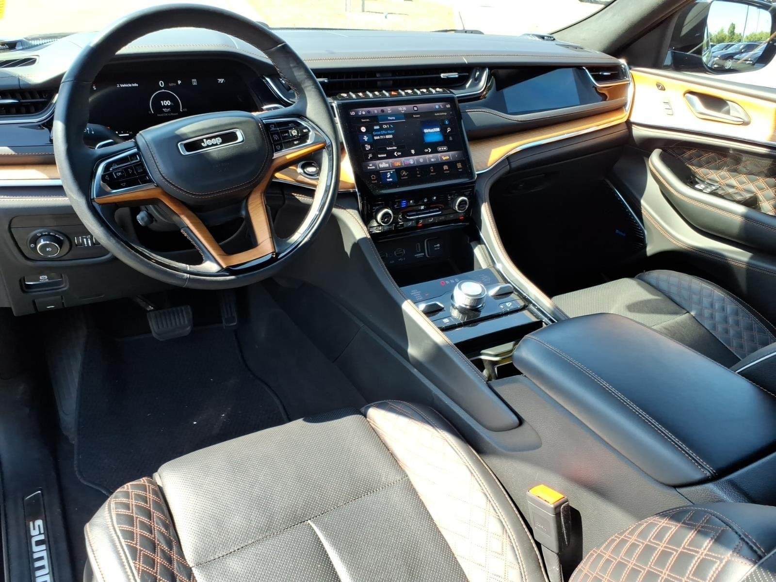Used 2024 Diamond Black Crystal Pearlcoat Jeep Summit Reserve image 22