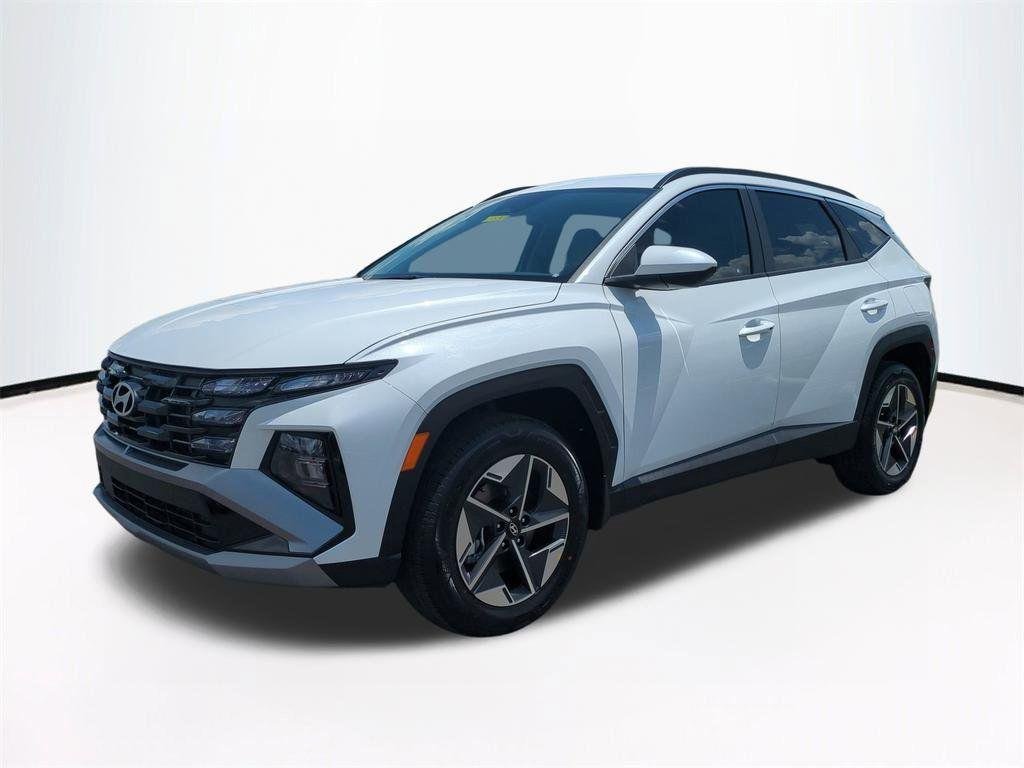 New 2026 White Hyundai SEL AWD image 9