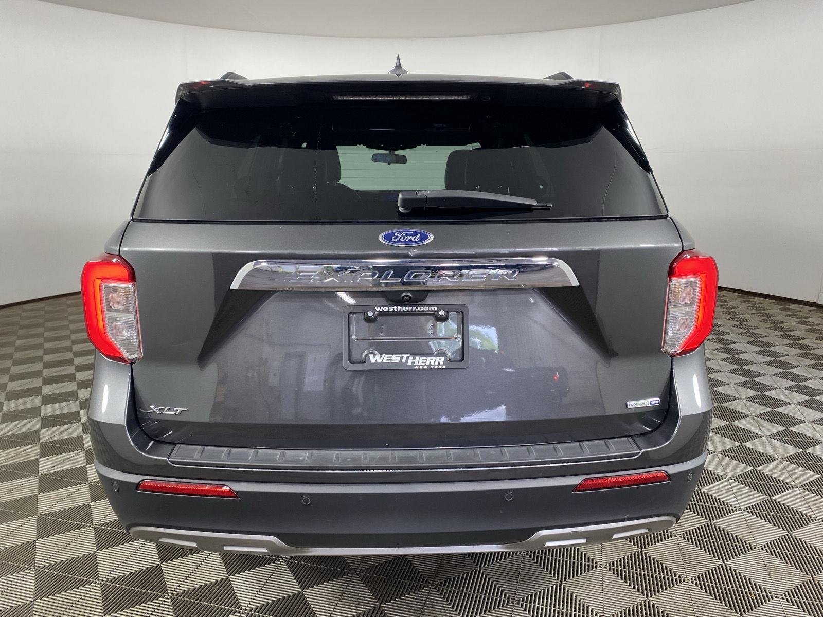 Used 2020 Magnetic Ford XLT image 5