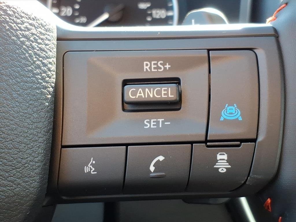 New 2026 Everest White Pearl TriCoat Nissan Rock Creek® image 16