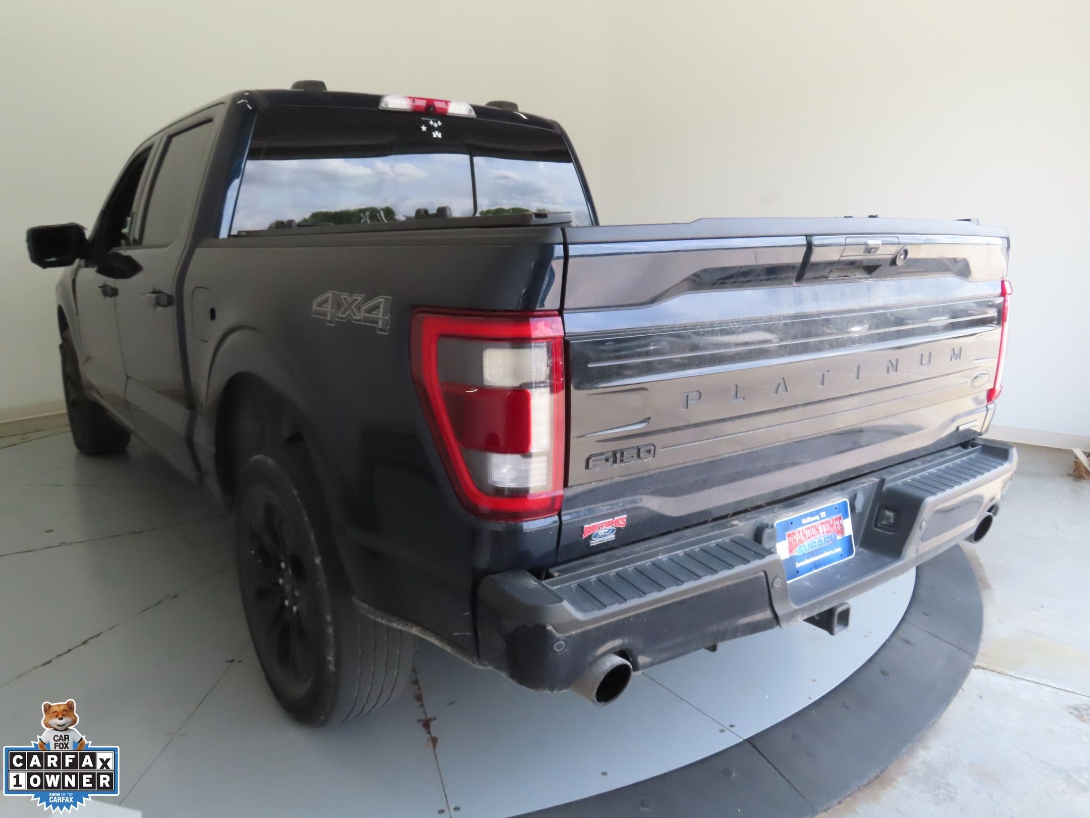 Used 2022 Blue Ford Platinum image 4