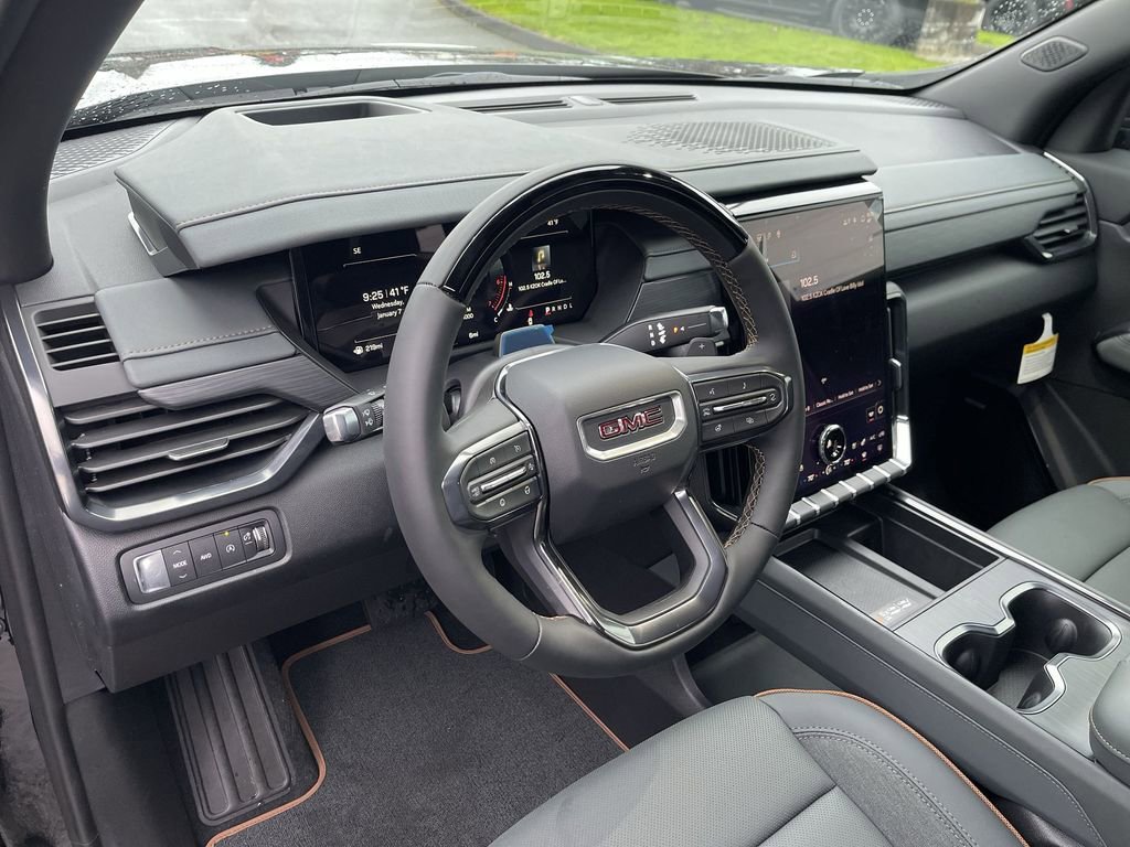 2026 GMC Acadia AT4 - Photo 10