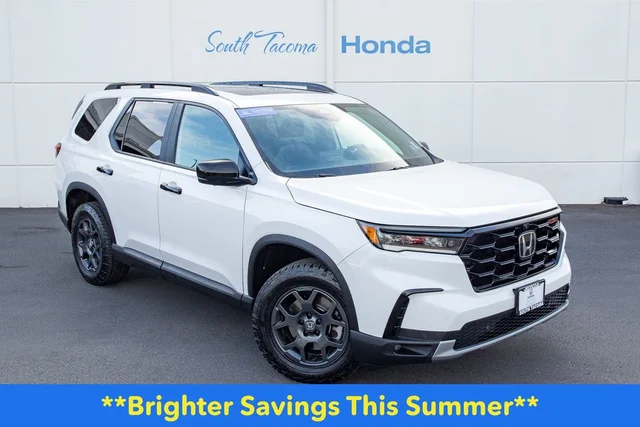 2023 Honda Pilot AWD TrailSport w/Tow Package