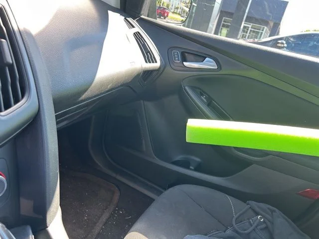 Used 2016 Black Ford SE image 22