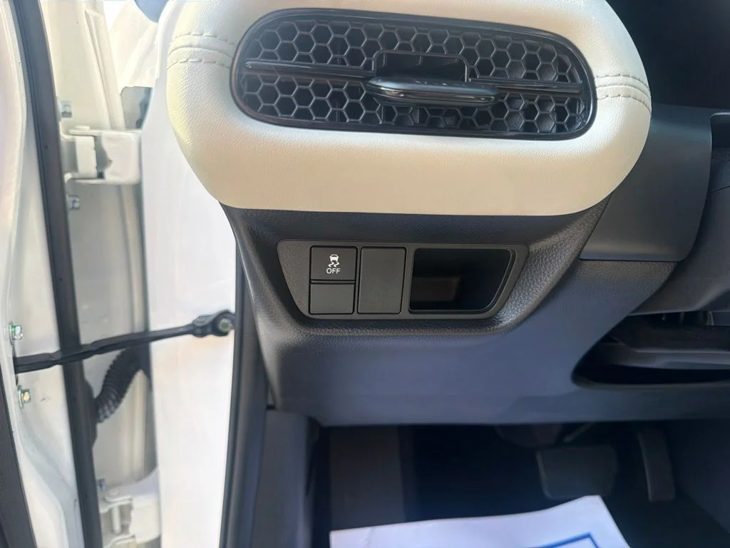Certified Used 2024 White Honda LX image 23