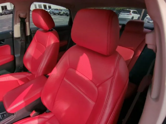 Used 2022 Morning Mist Metallic Honda EX image 12