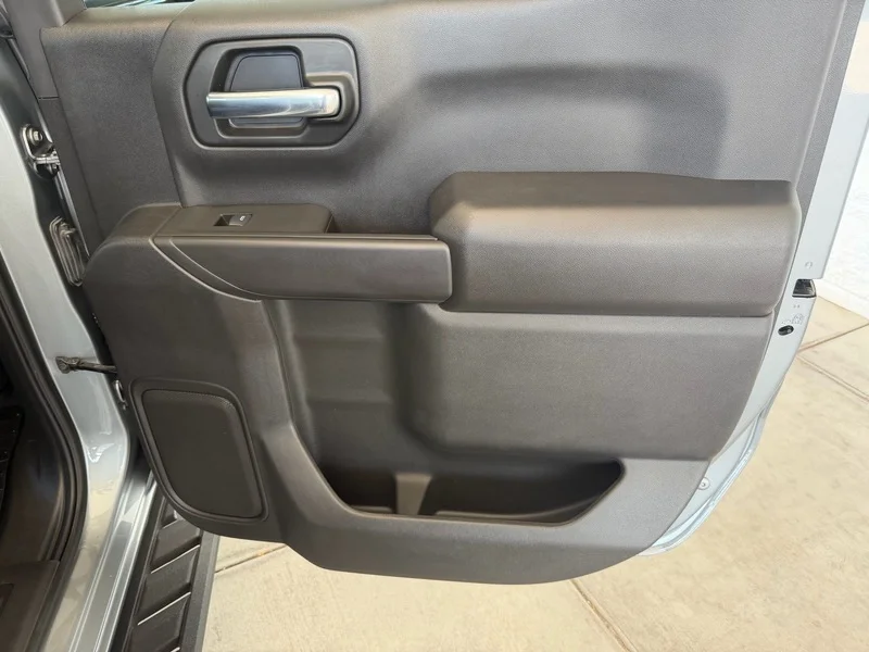 Used 2025 Sterling Gray Metallic Chevrolet Custom Trail Boss image 25