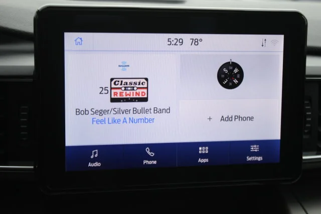 Used 2021 Silver Ford XLT image 5