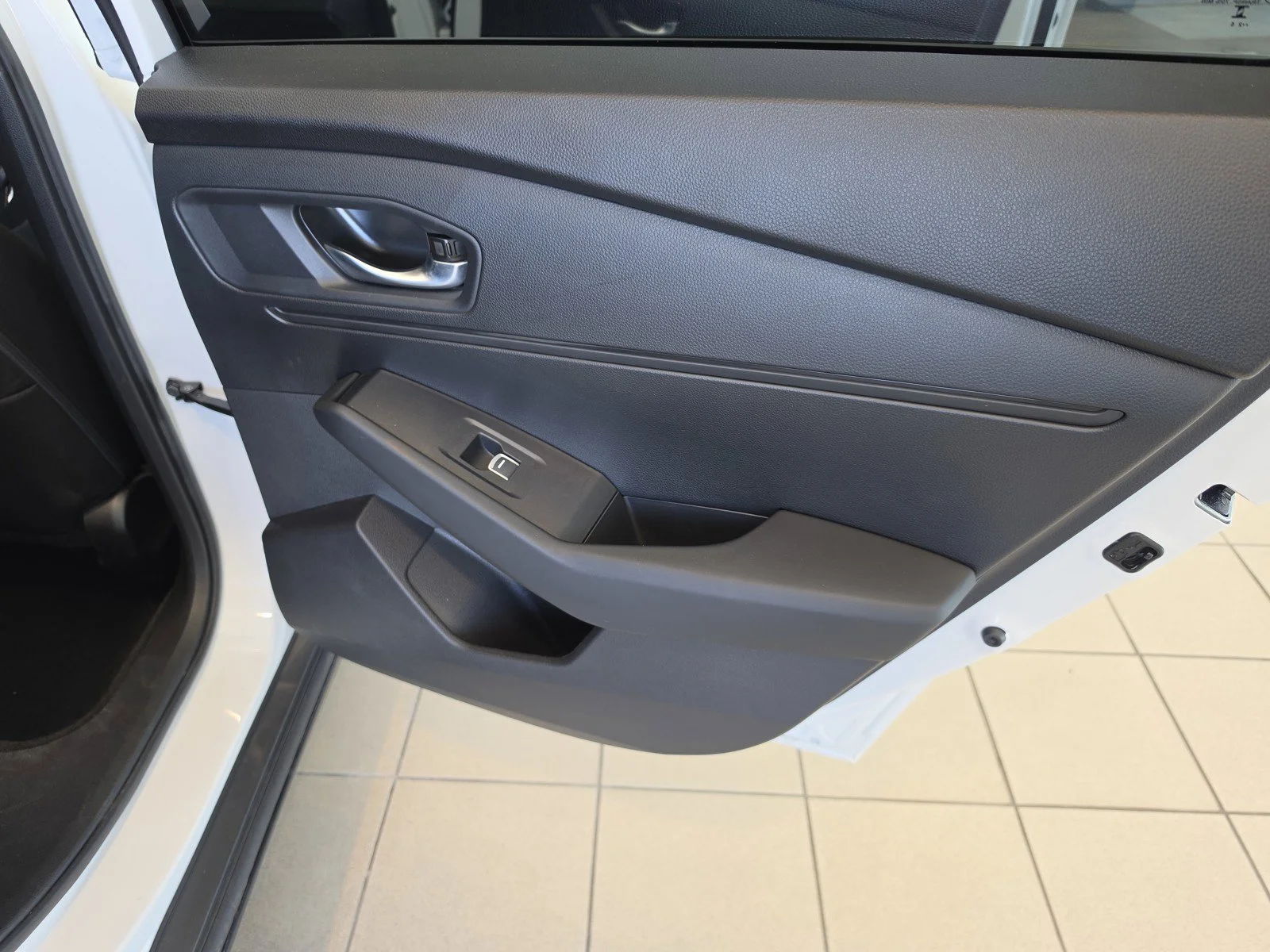 Certified Used 2025 Platinum White Pearl Honda 1.5T LX image 54