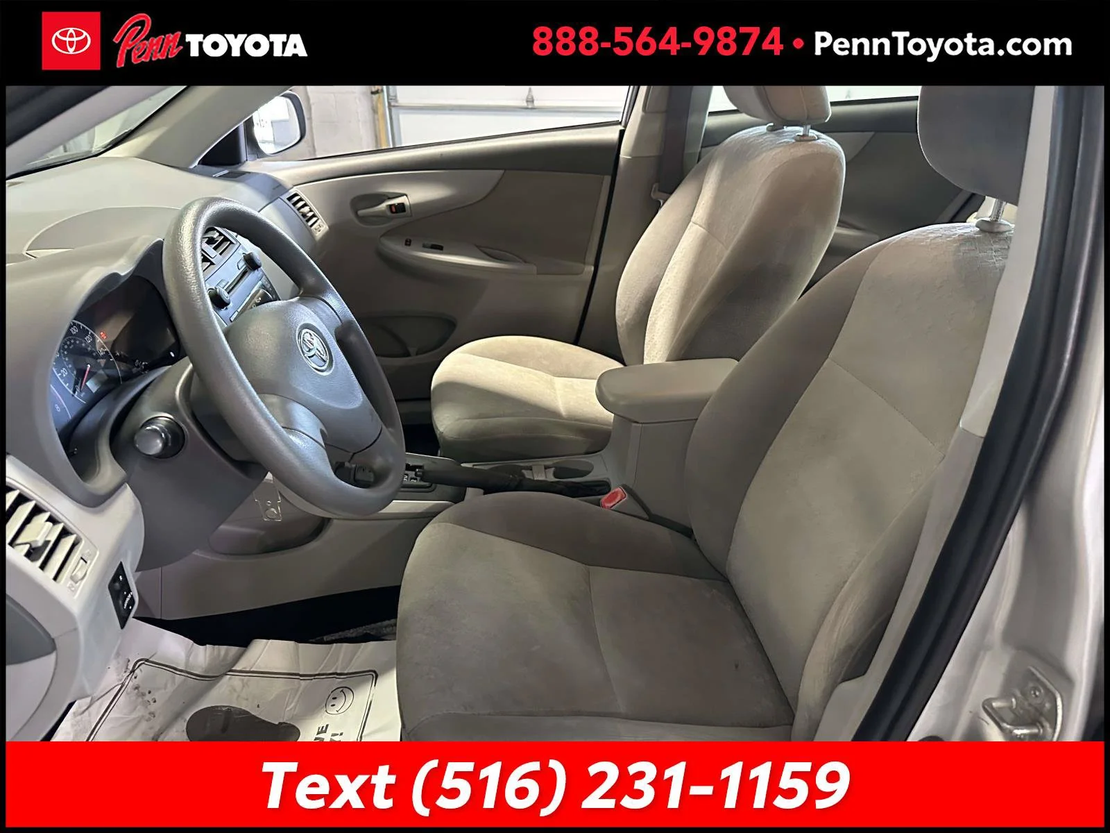 Used 2009 Classic Silver Metallic Toyota LE image 16