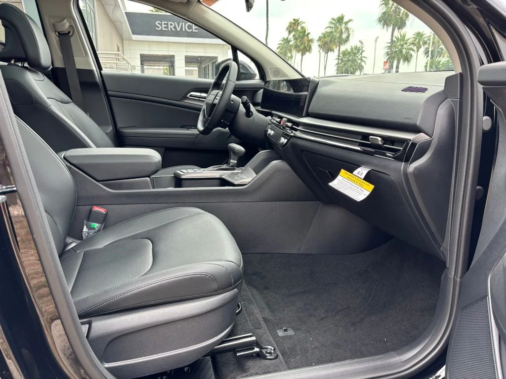 2026 Kia Sportage SX - Photo 23