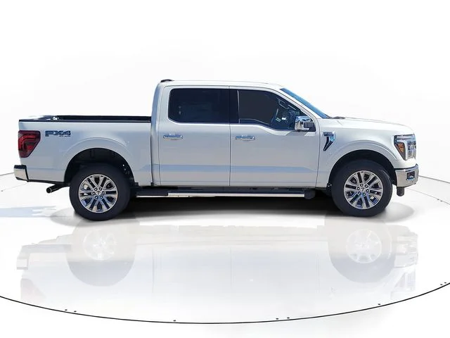 New 2026 White Metallic Ford Lariat image 4