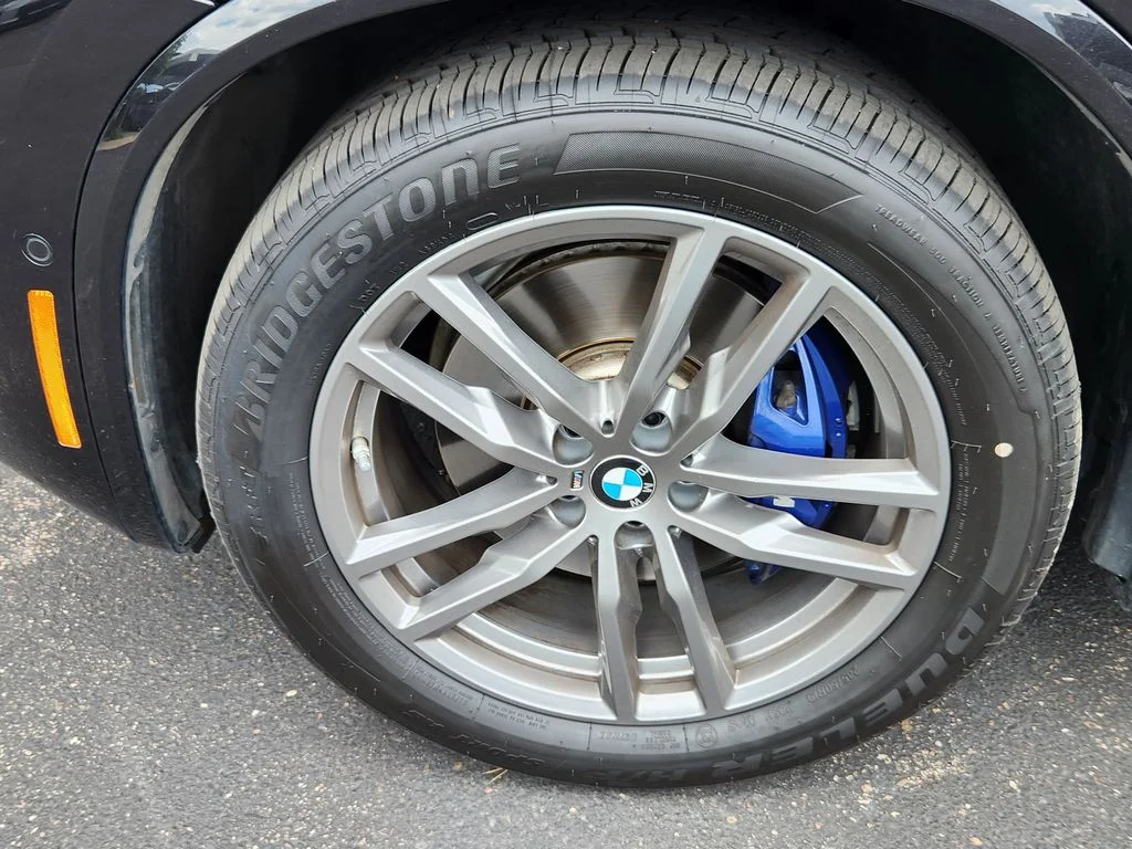 Used 2019 Black Sapphire Metallic BMW M40i image 18