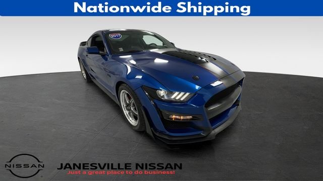 2017 Ford Mustang GT Coupe Premium's photo