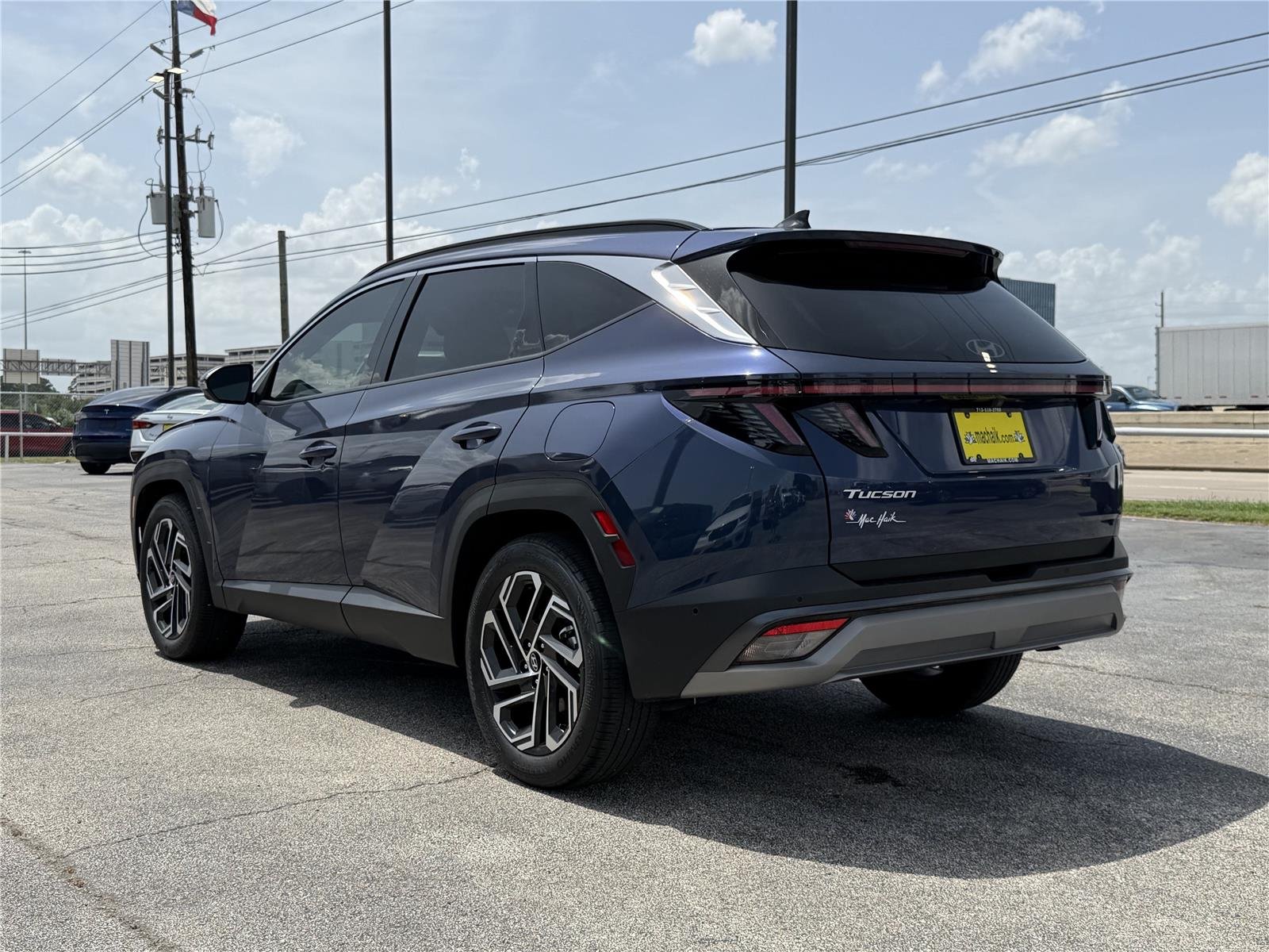 Used 2025 Atlantis Blue Hyundai Limited image 5