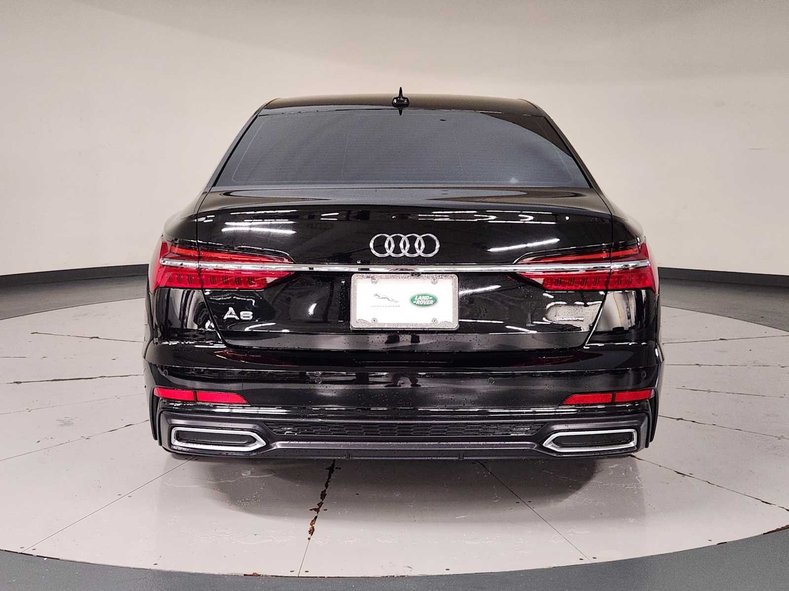 Used 2019 Mythos Black Metallic Audi Premium Plus image 10