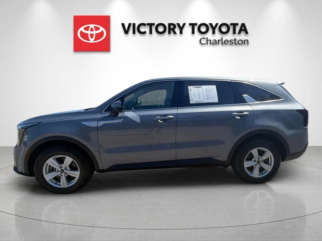 Used 2024 Silver Kia LX image 2