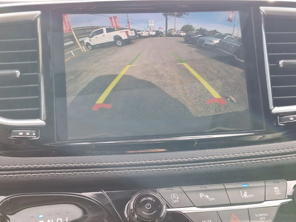 2023 Chrysler Pacifica Limited - Photo 17
