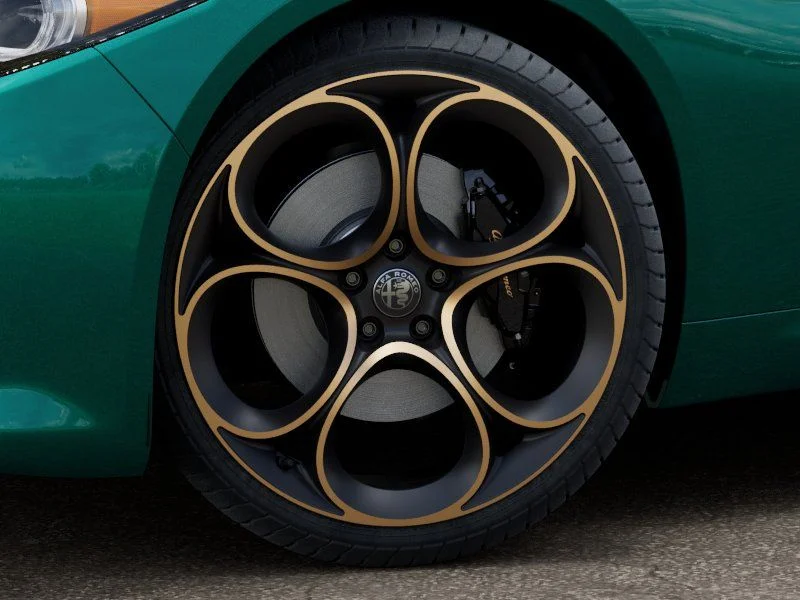New 2025 Green Alfa Romeo Intensa image 9