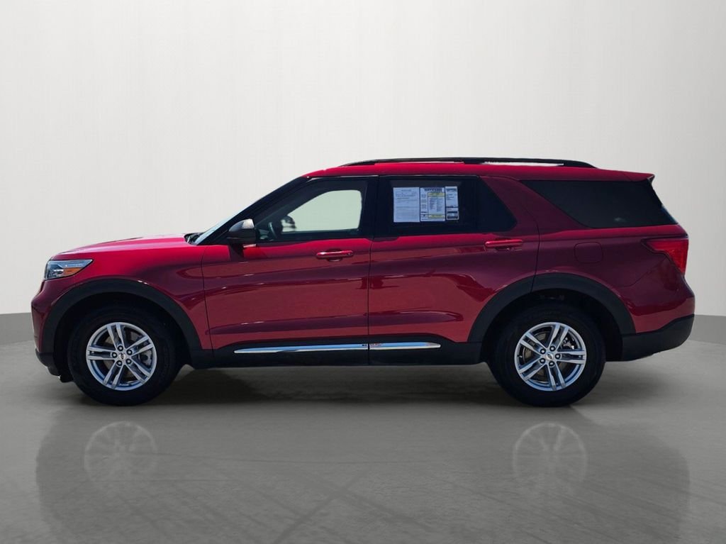 Used 2023 Red Ford XLT image 8