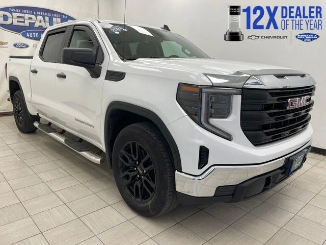 Certified Used 2024 White GMC  image 1