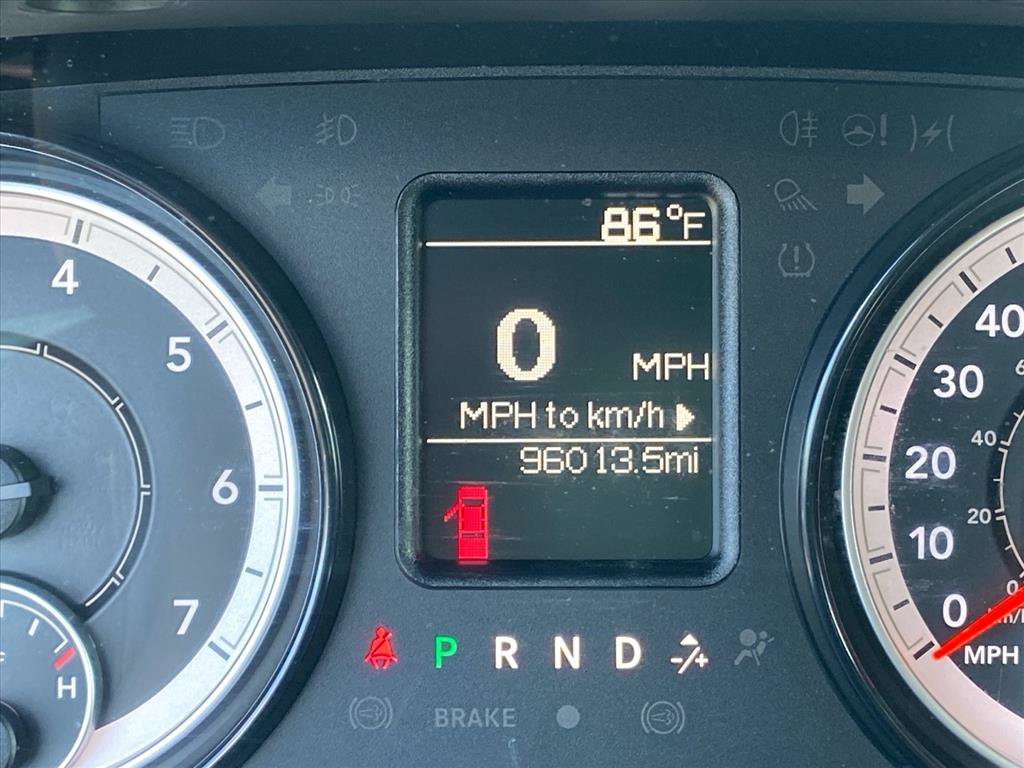 Used 2019 Granite Crystal Metallic Clearcoat Ram Express image 18