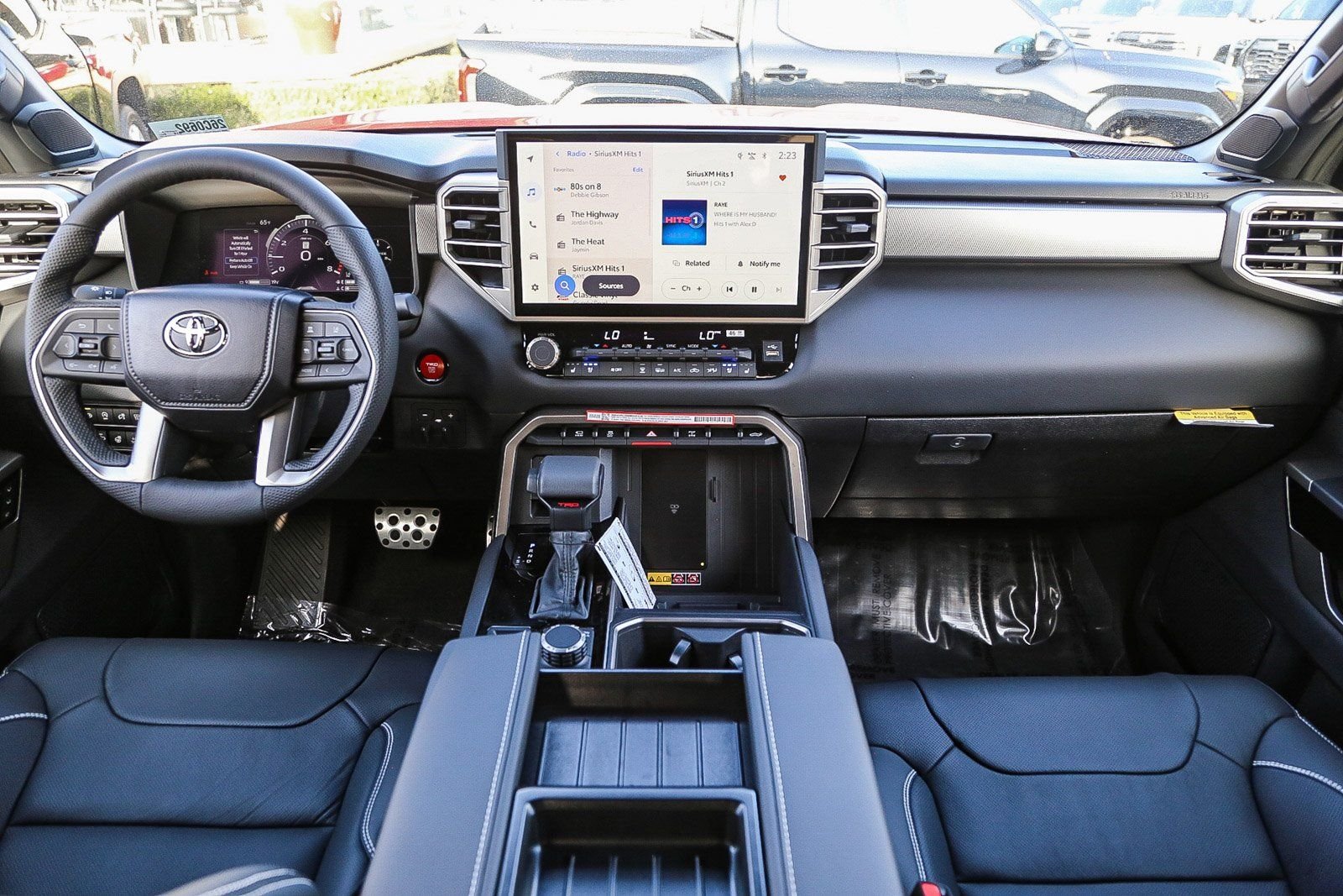 2026 Toyota Tundra Limited - Photo 12