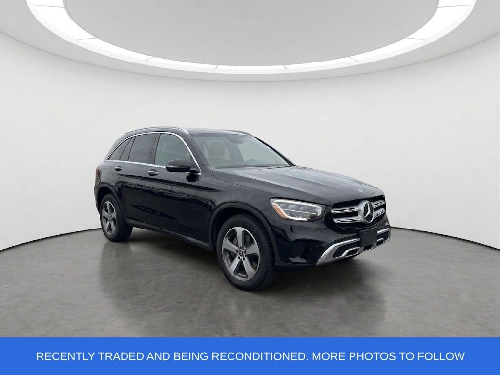 Used 2022 Black Mercedes-Benz GLC 300 image 1