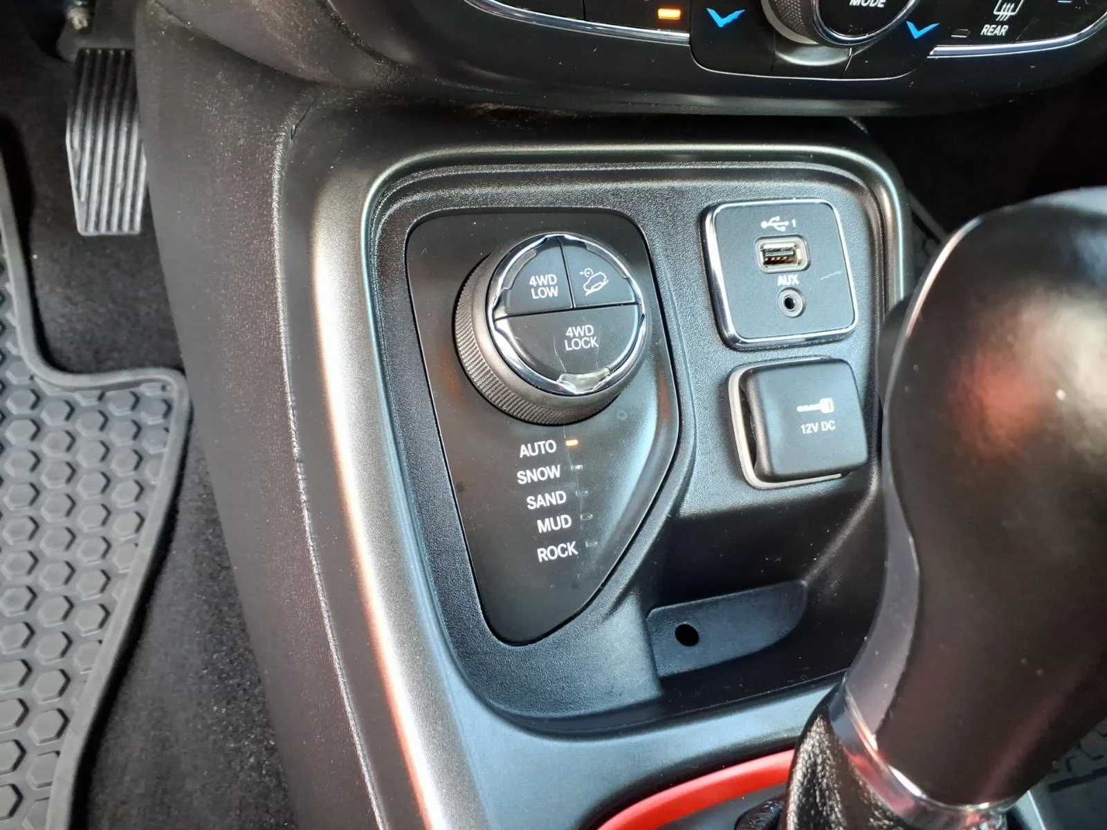 Used 2021 Red Redline Pearlcoat Jeep Trailhawk image 18