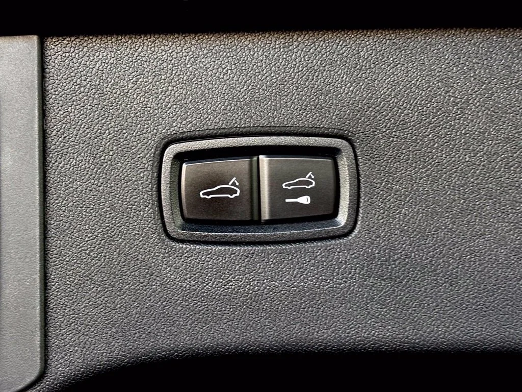 Used 2025 Black Porsche GTS image 40
