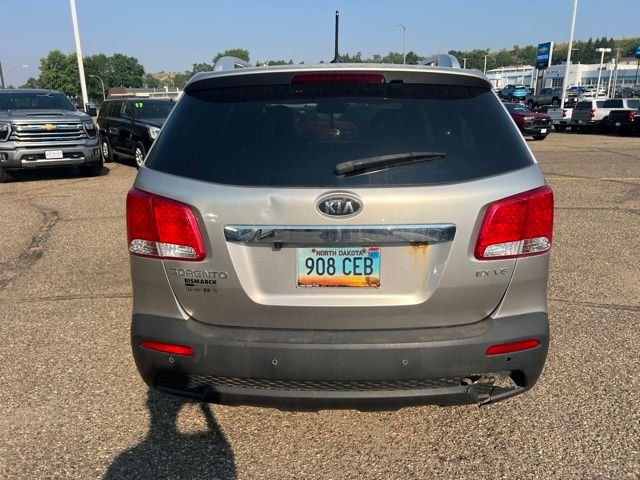Used 2013 Silver Kia EX image 7