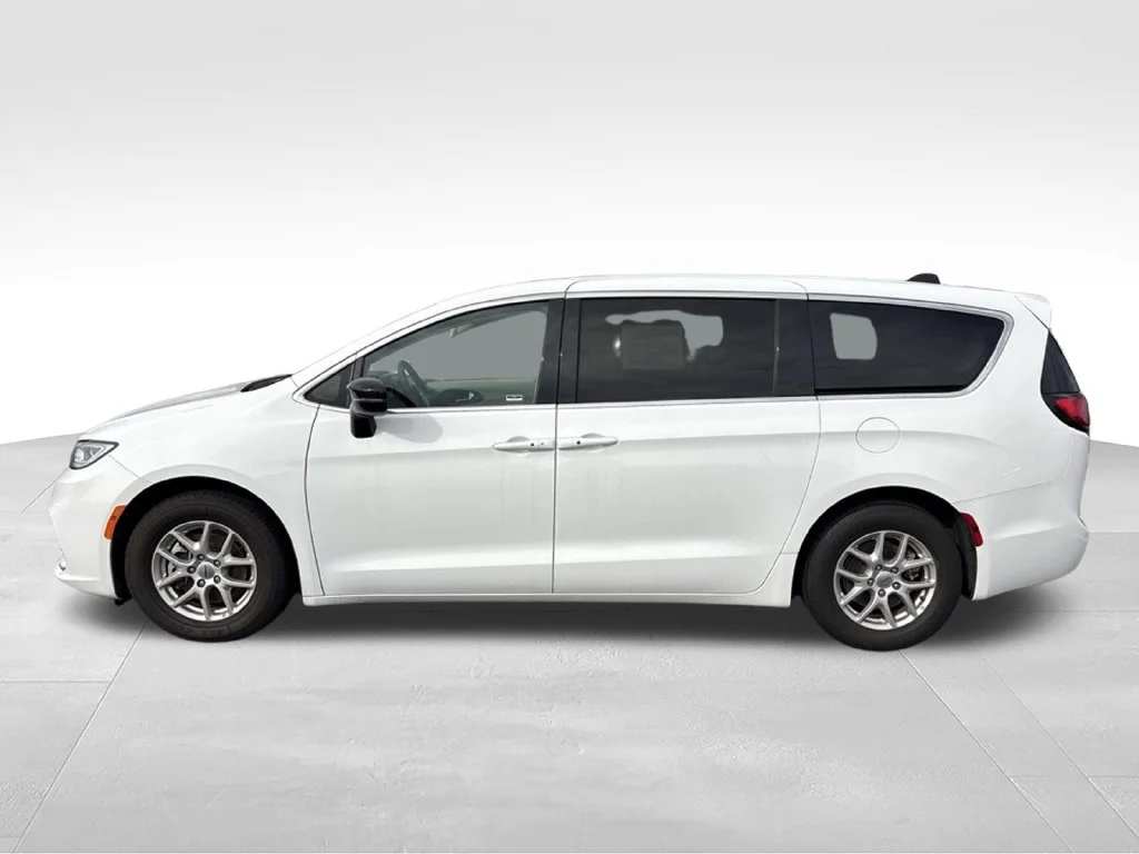Used 2024 Bright White Clearcoat Chrysler Touring L image 3