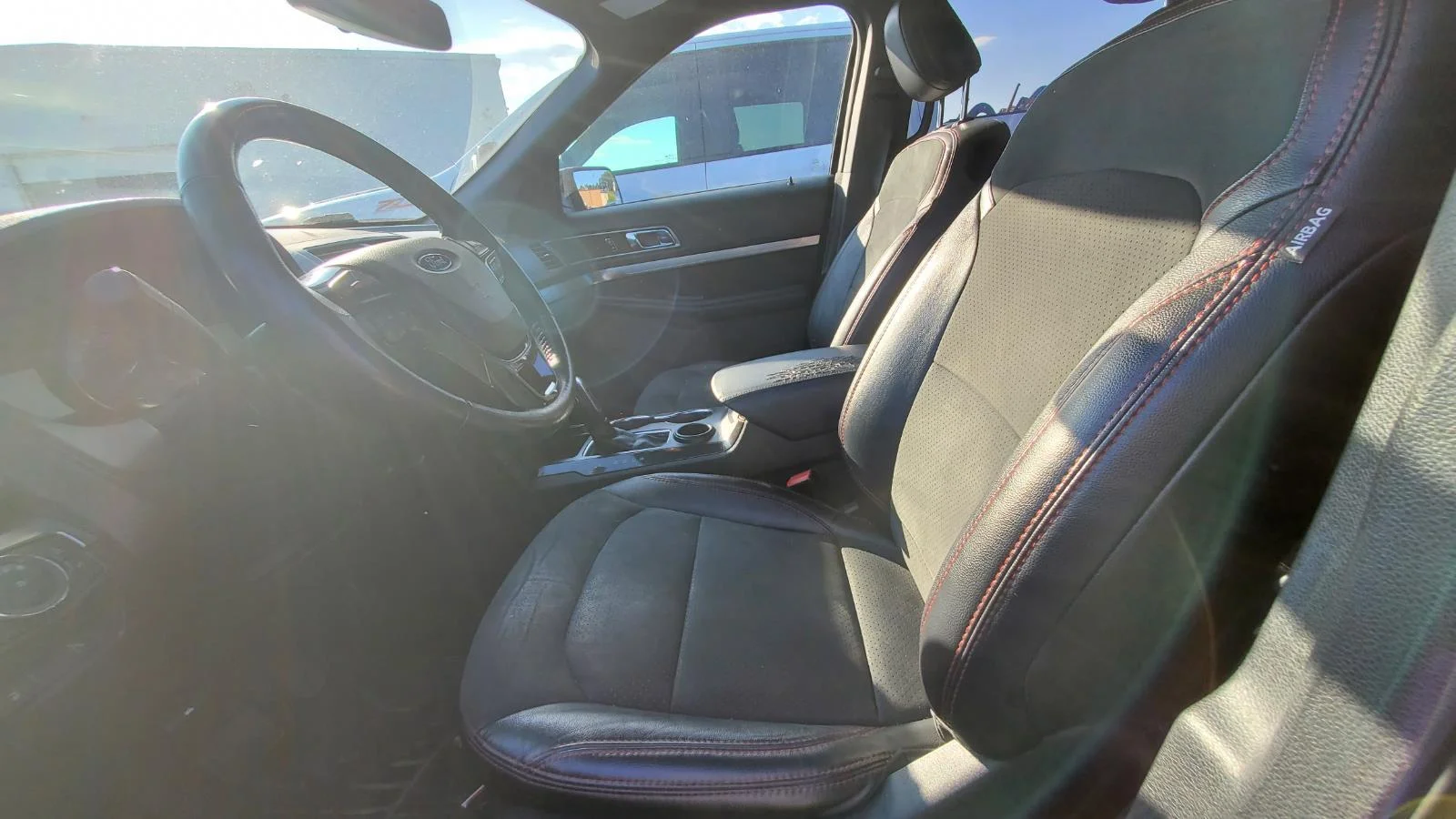 Used 2019 Agate Black Metallic Ford XLT image 3