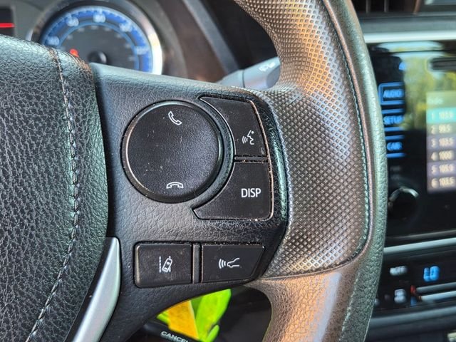 Used 2018 Red Toyota LE image 15