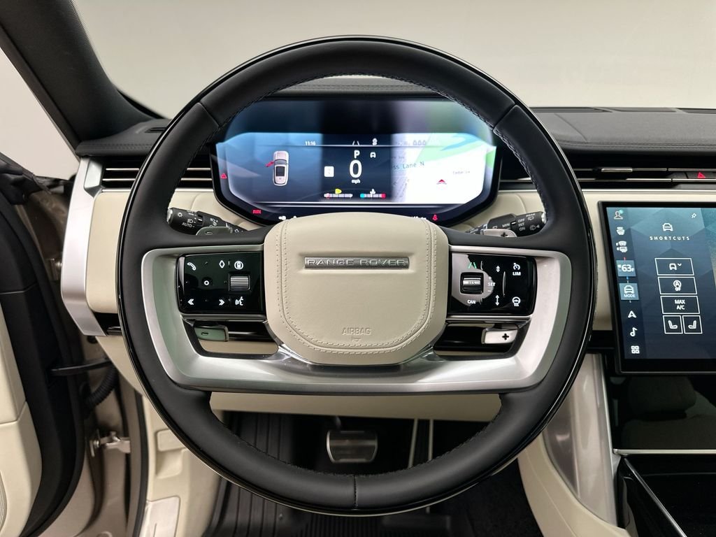 New 2026 Batumi Gold Premium Metallic Land Rover SE image 14