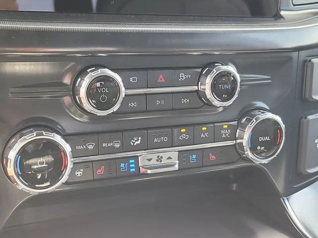 New 2026 Avalanche Ford Platinum image 25