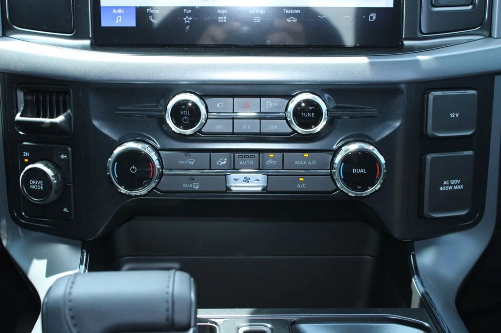 New 2026 White Ford XLT image 24