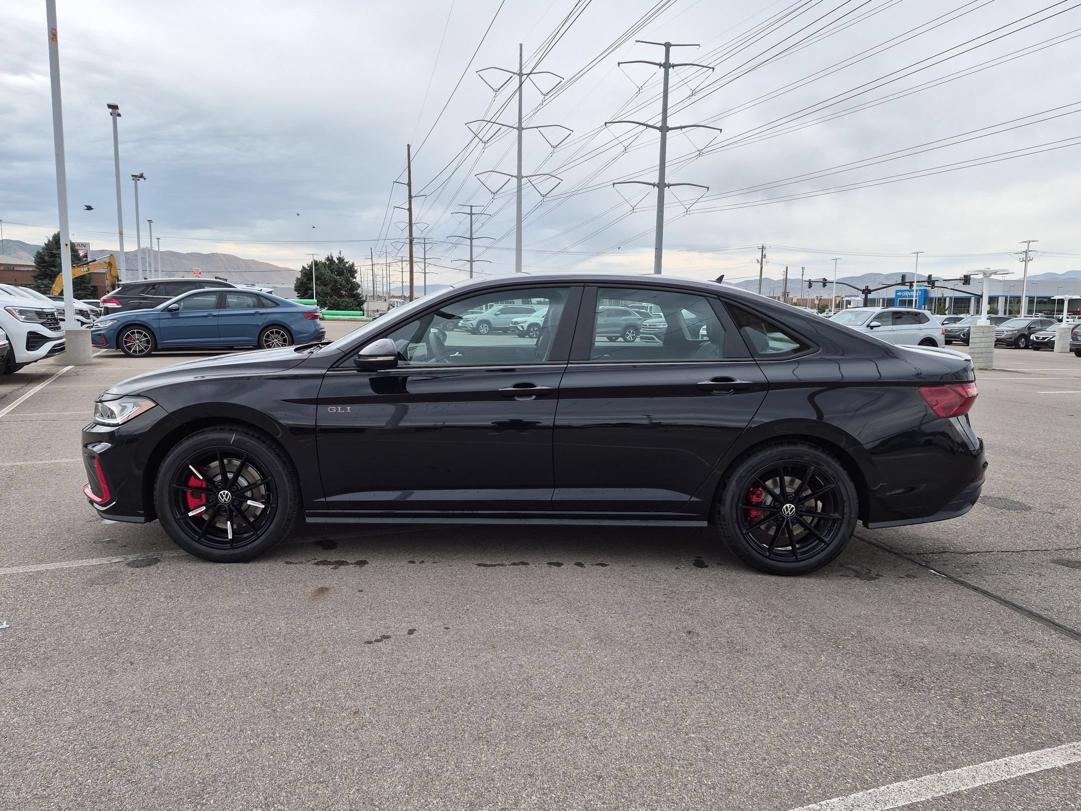 New 2026 Deep Black Pearl Volkswagen Autobahn image 7