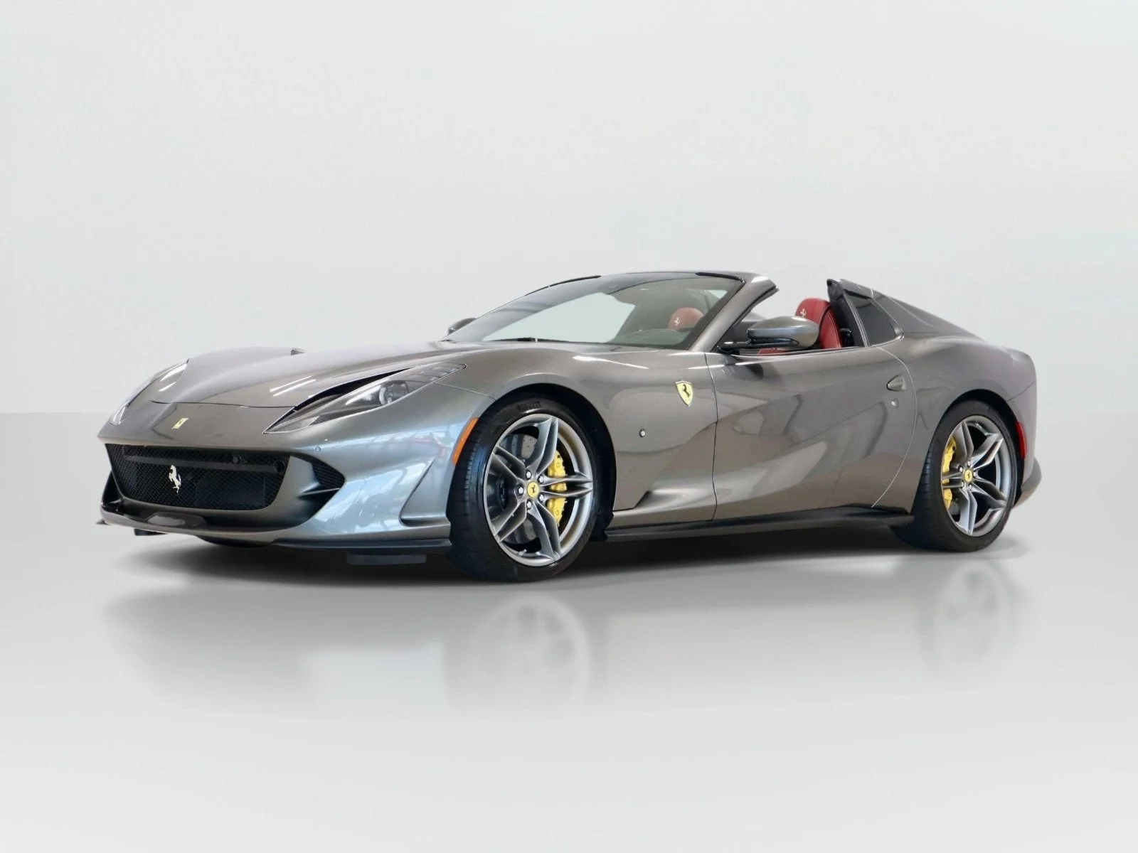 Certified Used 2018 Nero Ferrari  image 42