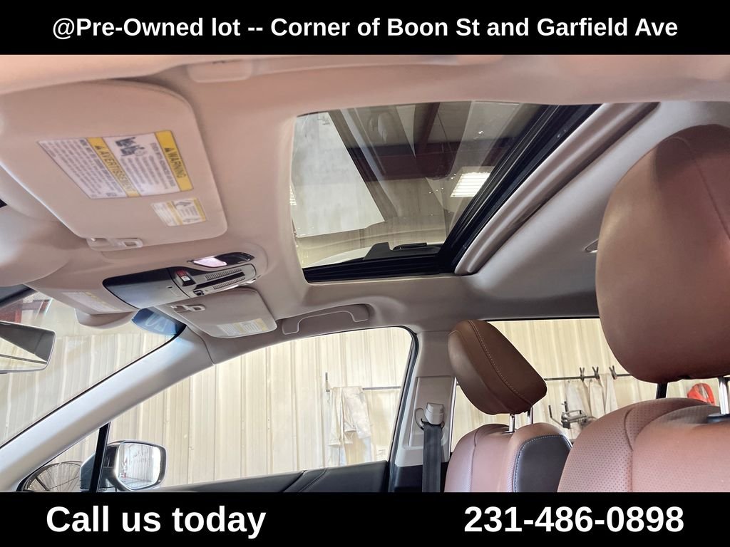 Used 2020 Brown Subaru Touring image 13