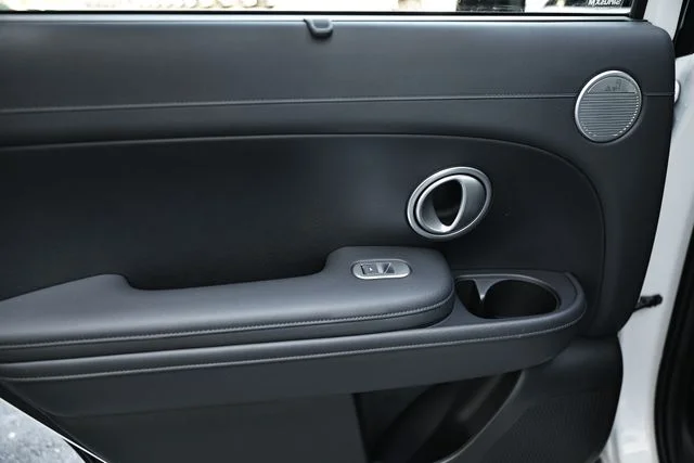 Used 2026 Creamy White Pearl Hyundai SEL Convenience image 22