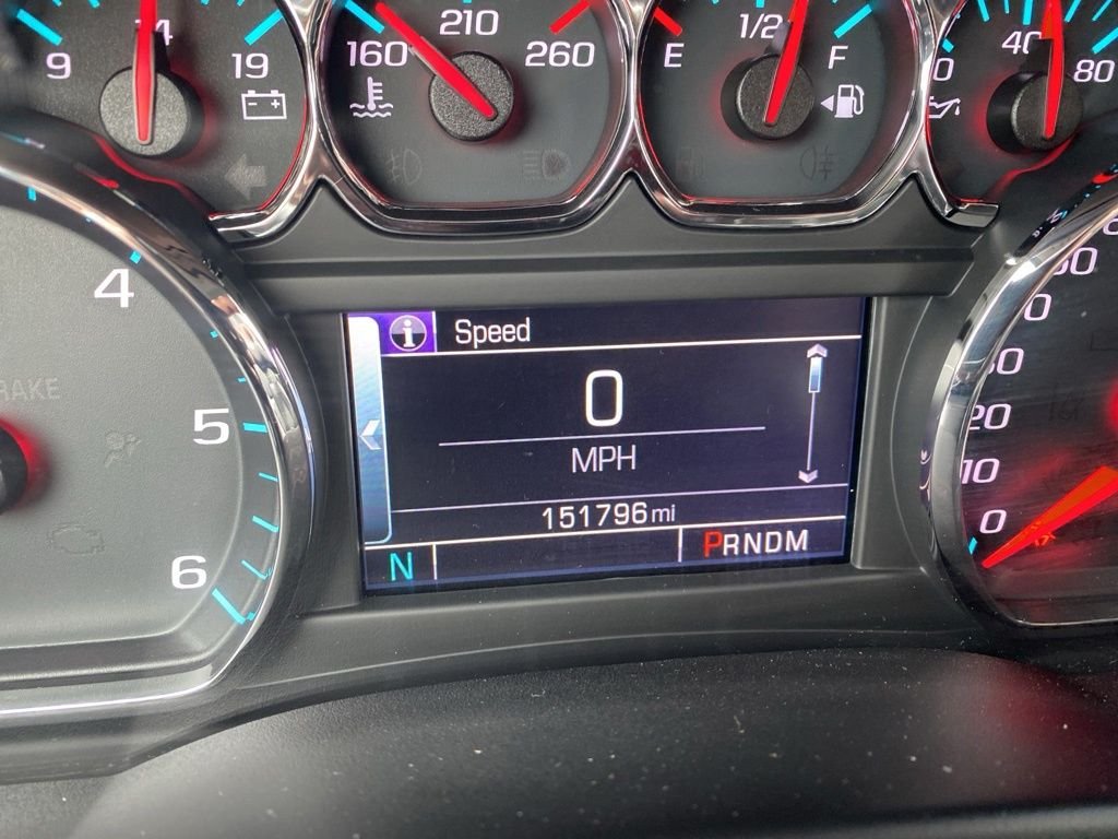 Used 2015 Silver Ice Metallic Chevrolet LT image 19